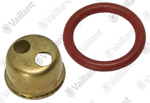 Vaillant-Komponenten bestehend aus einer metallenen Düse mit zwei Öffnungen und einem roten O-Ring, auf hellem Hintergrund präsentiert.